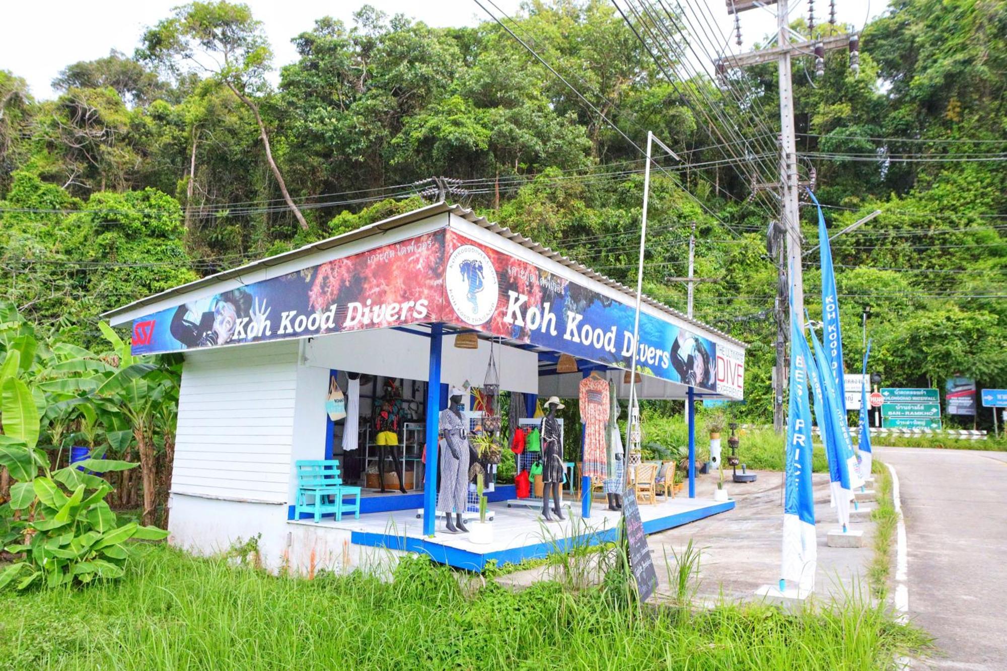 The Mermaid House Ko Kut Exterior photo